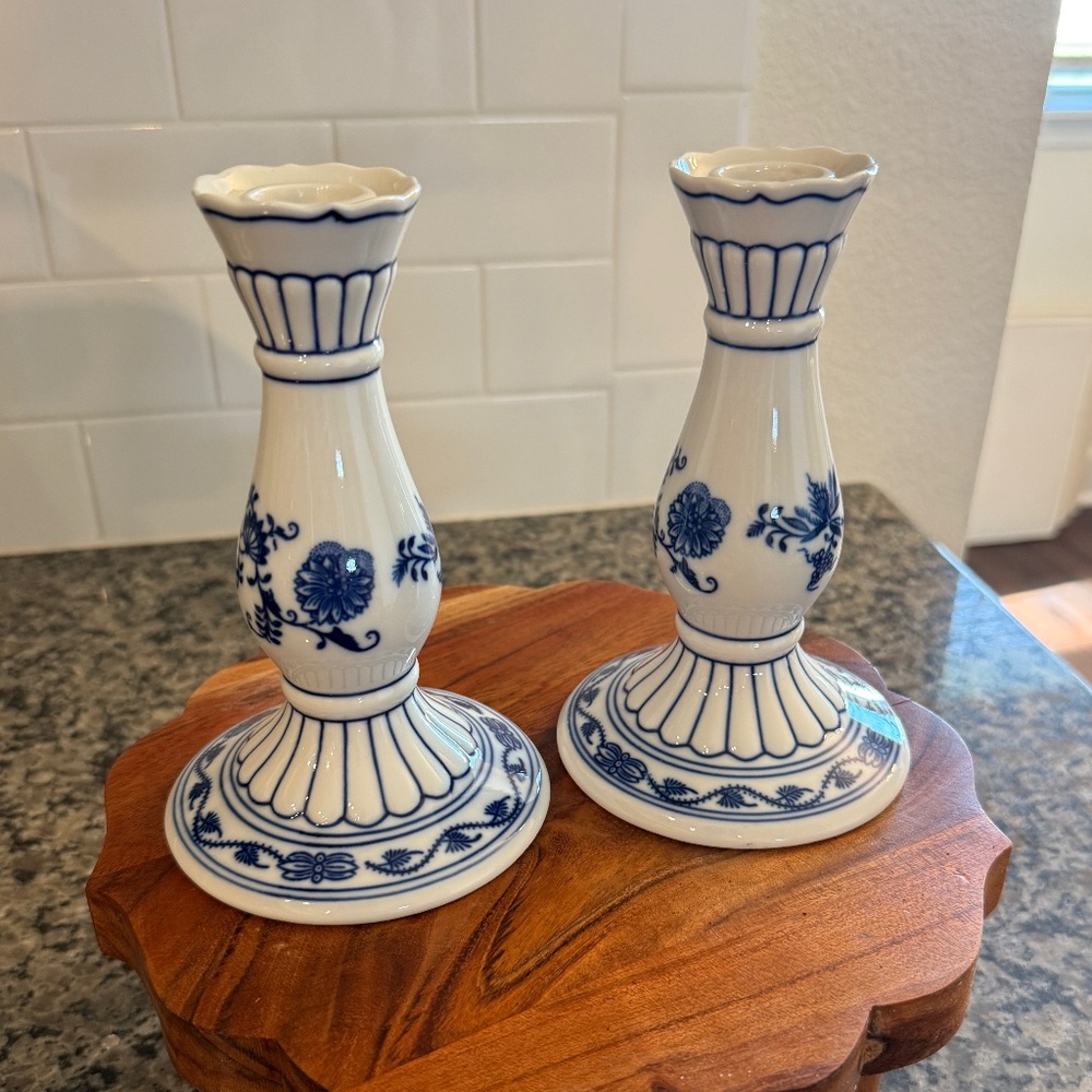Vintage Cibulák Blue Onion Porcelain Candlestick Pair – 1969